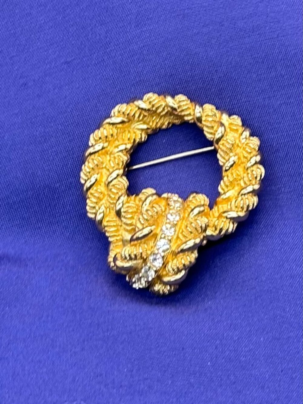 VTG Christian Dior Luxury Gold Plated Pin/Brooch - Picture 15 of 15